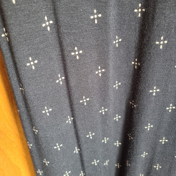 ‼️5/$10 Clearance‼️Old Navy Maxi Dress - size small - Picture 3 of 5